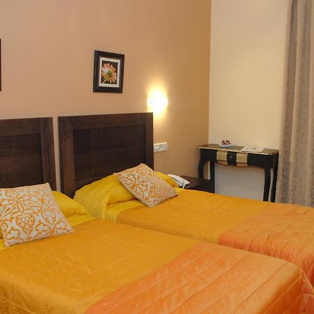 Hotel Hc Sigueenza Экстерьер фото