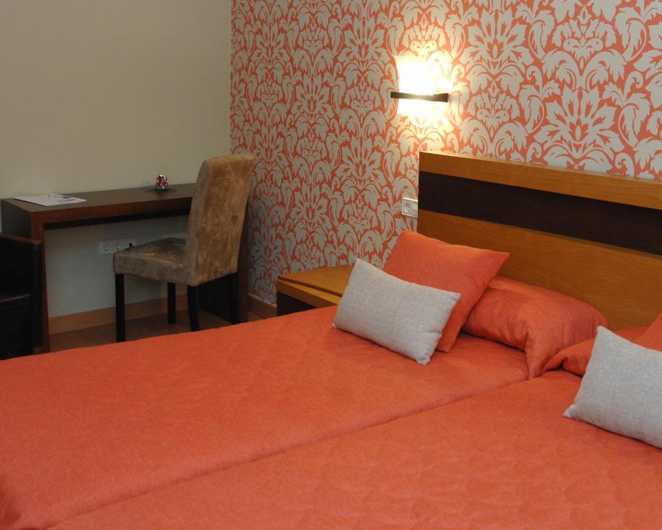 Hotel Hc Sigueenza Номер фото